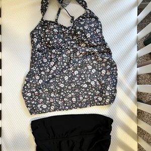 Maternity tankini swim